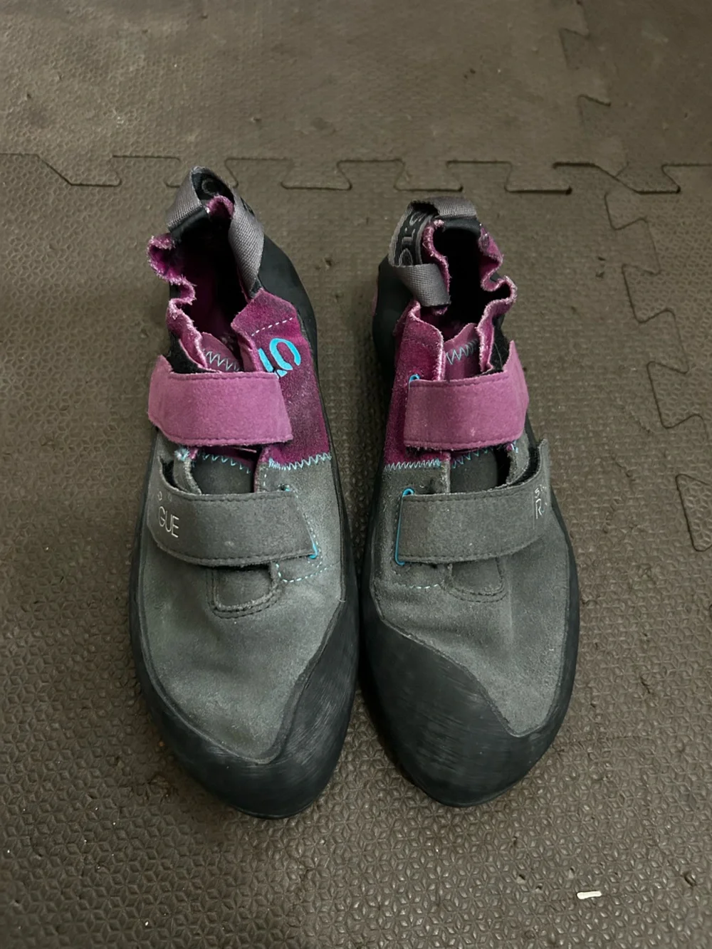 Women’s Five Ten Rogue VCS Climbing Shoe